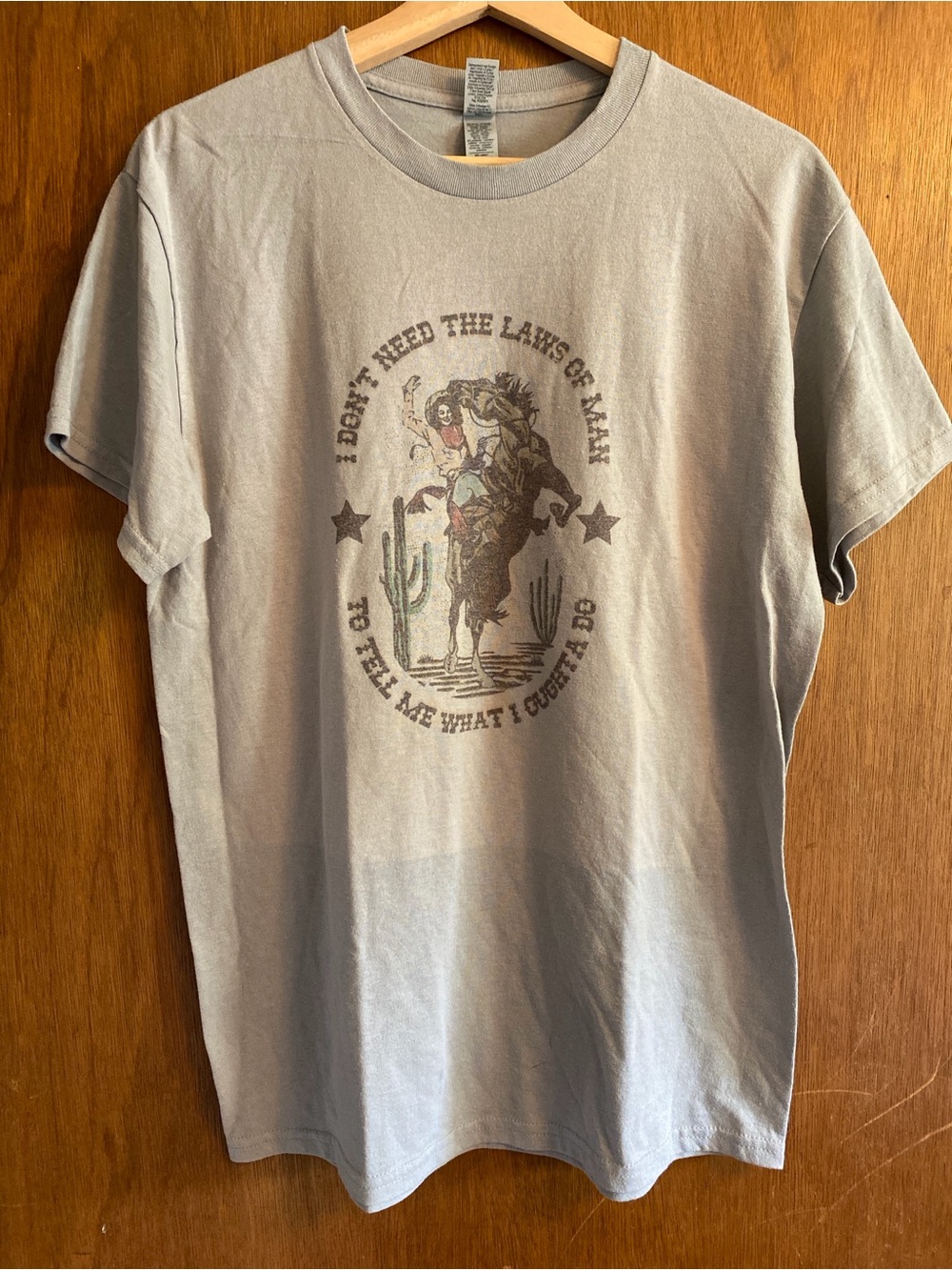 Tyler Childers Women’s Graphic Crewneck T-Shirt Light Gray Western Print Cowgirl